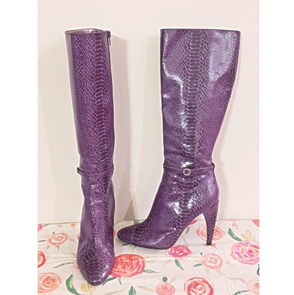 Sam Edelman Purple Snake Skin Boots 